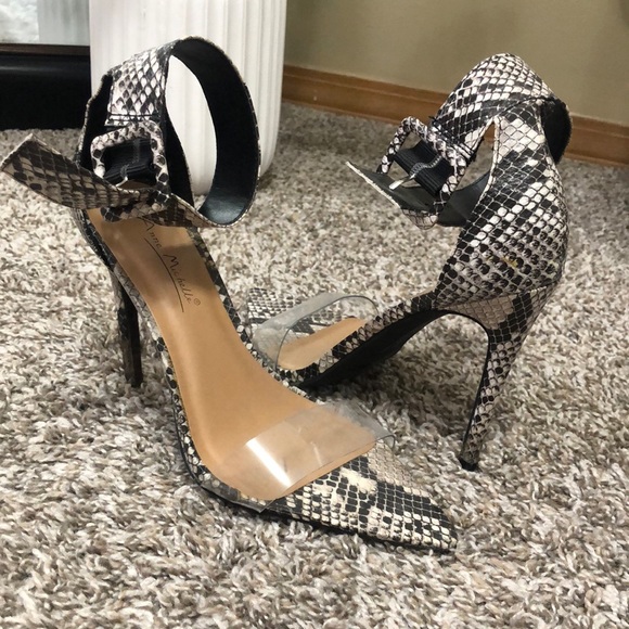 Heals - Picture 1 of 1